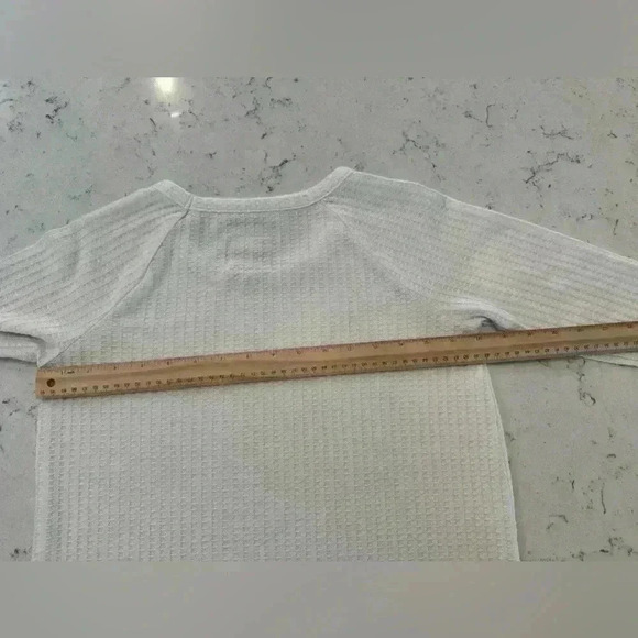 CHASER (ANTHROPOLOGIE brand) boho cream waffle Knit LS Shirt button-up cuff cozy - Picture 9 of 10